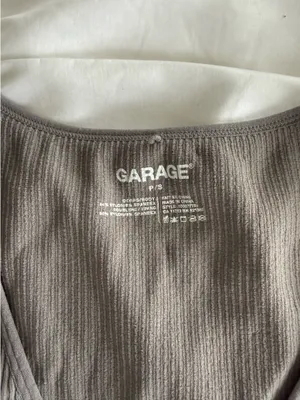 Garage Top Crop Long Sleeve thumbnail 2