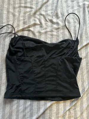 White Fox Boutique Black Spaghetti Strap Crop Top thumbnail 3