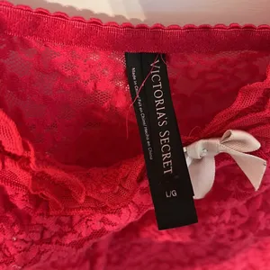 Victorias Secret Red Lace Camisole Sz Lg Bin 🔵 thumbnail 5