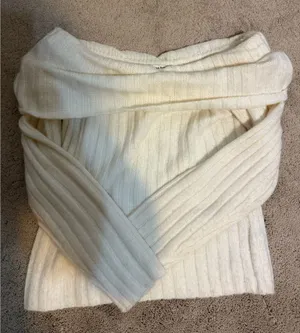 Abercrombie Off-The-Shoulder Sweater Cream thumbnail 1