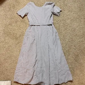 VETTA Black and White Striped Midi Dress thumbnail 5