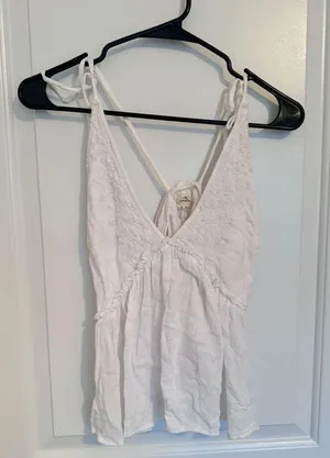 O’Neil white tank top  thumbnail 1