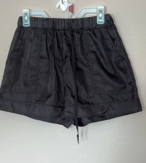 Women’s Black Lounge Shorts with Pockets size Large thumbnail 1