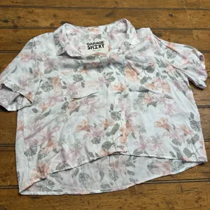 Garage‎ Cropped Floral Button Shirt Extra Soft Size Large thumbnail 1