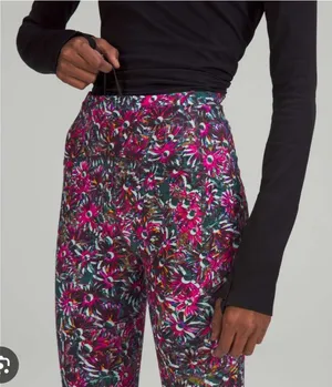 Lululemon leggings pockets  thumbnail 1