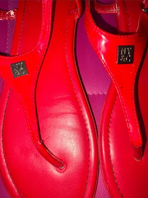 New York & Company Thong Sandals Red Size 7 thumbnail 2