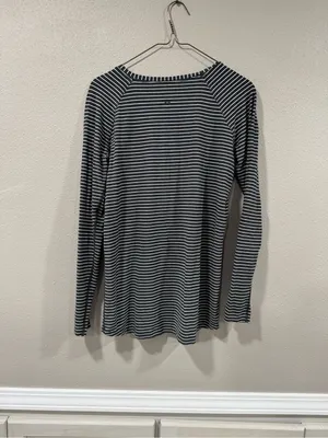 Lululemon Striped Long-Sleeve Crewneck Top - Black/White thumbnail 3