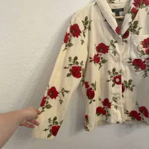 Lauren Ralph Lauren Fleece Pajama Top S Crest‎ Monogram Rose Floral Valentines thumbnail 5