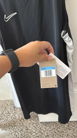 Women’s Nike Dri-Fit tank thumbnail 3