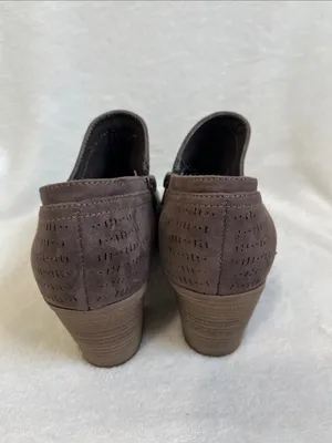 Hocus Pocus Women's Suede Open thumbnail 4