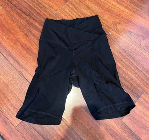 Offline aerie black crossover biker shorts thumbnail 1