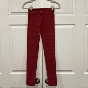 BEYOND‎ YOGA Spacedye Leggings 27" Red Womens Size Small thumbnail 2