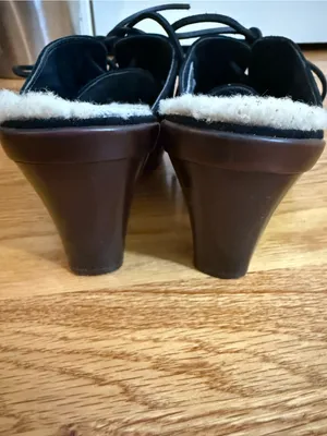 UGG Australia Shearling Lined Molly Black Suede Lace Up Heeled Mules Sz 10 EU 41 thumbnail 3