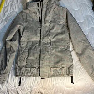 Burton Size XS Snow Ski Snowboarding Jacket Grey thumbnail 1