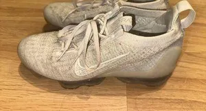 Nike Sneakers Women’s thumbnail 1