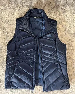 North Face Vest thumbnail 1