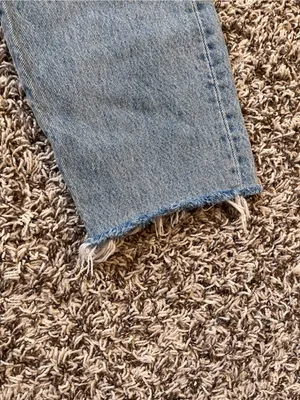Levi’s Wedgie Straight Leg Ankle Jeans thumbnail 3