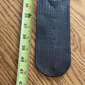 Chico’s Vintage Bead And Wood Buckle Waist Belt 40” thumbnail 8