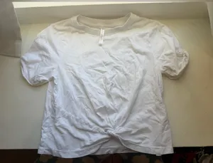 Fabletics White Short-Sleeve Knot Tee thumbnail 1