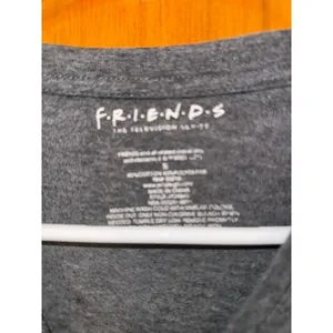 Friends Television Series Graphic T-Shirt Charcoal Gray Womens Small S Tee (C) thumbnail 3