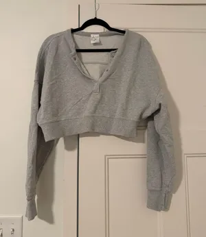 Aerie cropped sweater thumbnail 1
