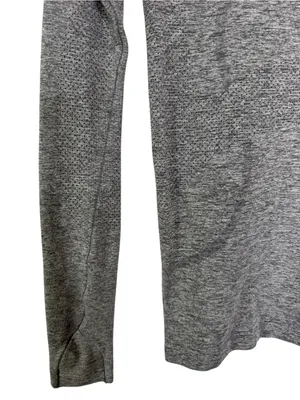 Lululemon Swiftly Tech Long Sleeve 2.0 Race with Thumb Cuffs Gray Size 4 thumbnail 9