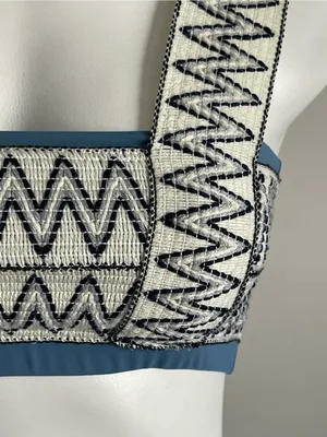 ELYSIIAN | Light Blue Woven Zig-Zag Bandeau Crop Top Sz S thumbnail 3