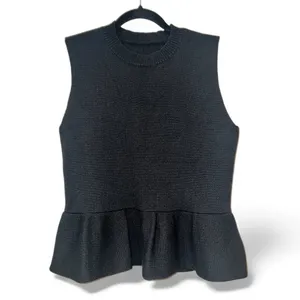 COMMENSE Sleeveless Ruffle Hem Sweater Vest COLOR - Black Sold out online NWT thumbnail 2