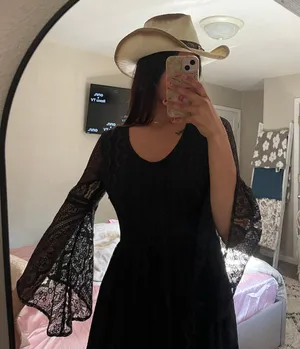Shyanne dress thumbnail 4
