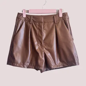 NWT PU Leather High Waisted Pleated Wide Leg Dressy Shorts - Small thumbnail 6