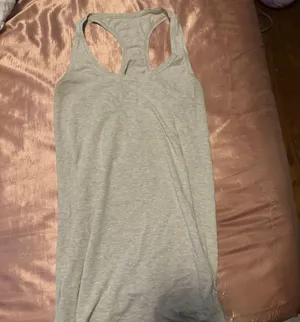 Lululemon Tanktop thumbnail 1