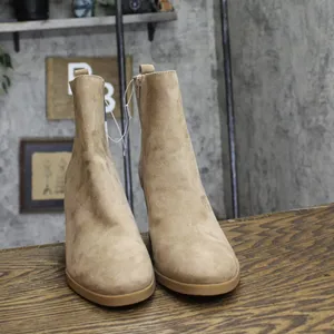 Universal Thread Womens Cypress Winter Boots 88375526 Taupe Brown 9M thumbnail 3
