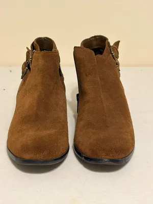 Women's Sam Edelman Petal Ankle Boots in Brown Suede Size 7.5 thumbnail 2