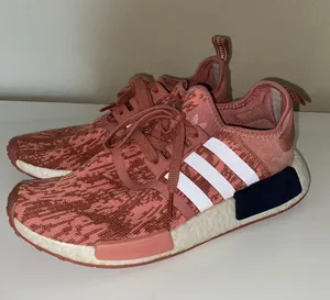Adidas Nmd Pink Sneakers thumbnail 1