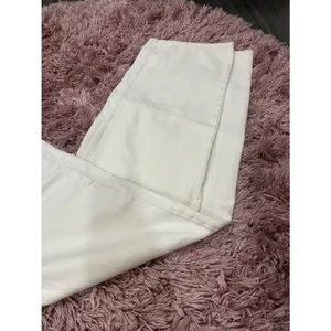 Universal Threads Cream High-Rise 90's Baggy Jeans thumbnail 3