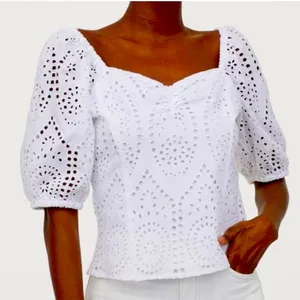 NWT H&M White Eyelet Puff Sleeve Sweetheart Top Sz S thumbnail 1