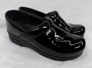 Dansko Professional Black‎ Patent Leather Clogs Womens 39 Nursing Work Shoes thumbnail 1