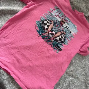 Gildan Pink Heavy Cotton T-Shirt thumbnail 1
