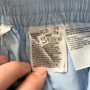 H&M Light Blue Eyelet Embroidery Pull on Skirt Skort Shorts Size L thumbnail 5