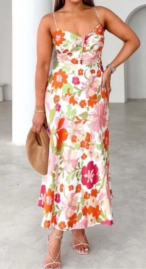 Hello Molly Intriguing Girl Floral Dress in Small New thumbnail 1