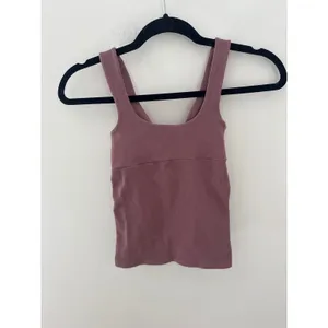 Intimately Free People XS/S‎ Mauve Ribbed Twist Front Keyhole Tank Top thumbnail 3