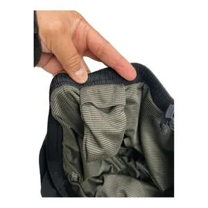 SAUCONY Women’s black running shorts. Size M thumbnail 6
