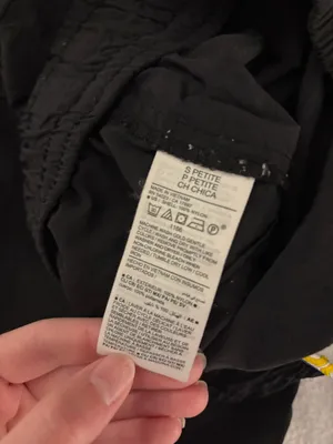 Old Navy Cargo pants thumbnail 7