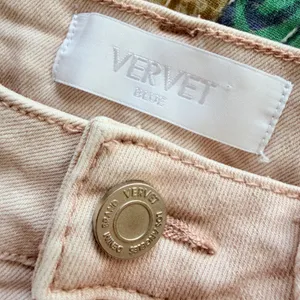 VERVET‎ Skinny High-Rise Distressed Crop Jean in Blush/Taupe, Size 27 thumbnail 5