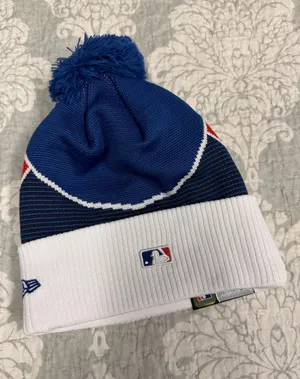MLB New Era Beanie thumbnail 2
