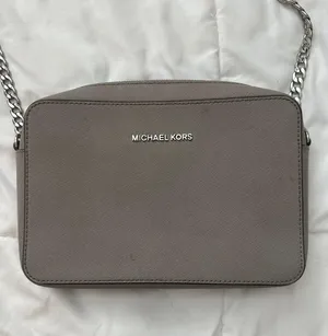 Crossbody thumbnail 4