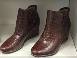 Isaac Mizrahi Sorel Croc-Embossed Brown Ankle‎ Booties thumbnail 1