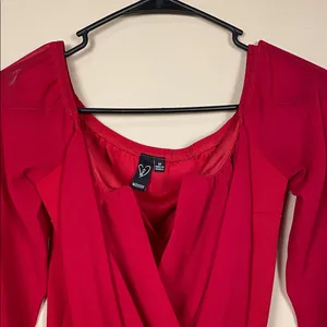 Windsor Women’s Red Faux Wrap Boning V-Neck Long Sleeve Blouse thumbnail 2