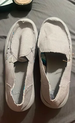 Sanuk Nwot thumbnail 1