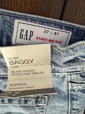Gap Baggy Style Jeans Women’s Size 27 NWT Relaxed Denim thumbnail 2